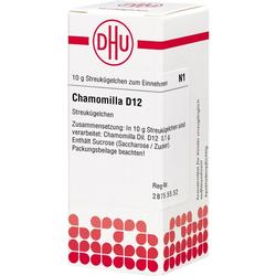 Weiße Packung mit der Aufschrift "Chamomilla D12 Streukügelchen".